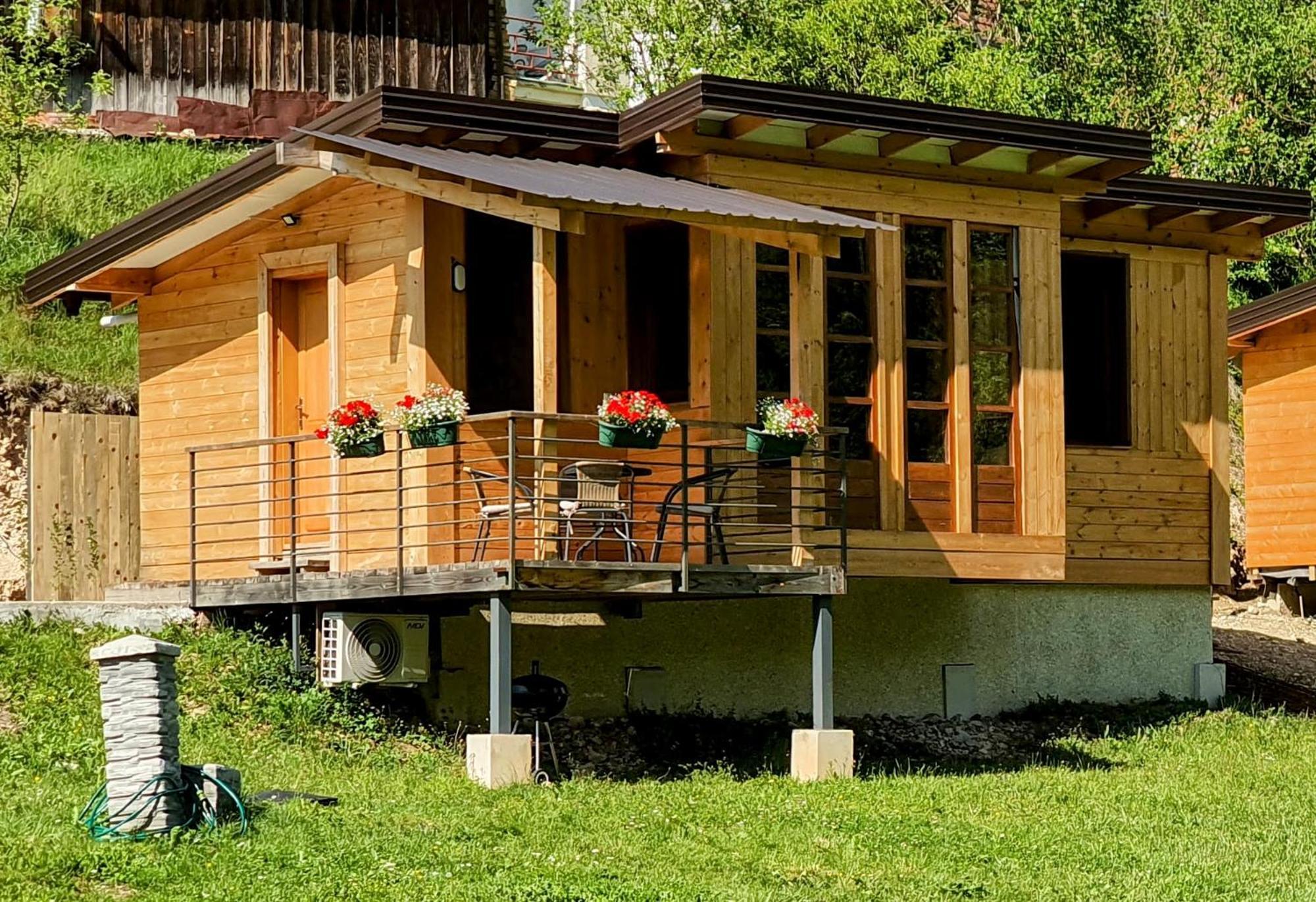 Apartments Ostojic Μόκρα Γκόρα Εξωτερικό φωτογραφία